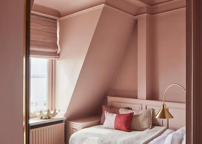Stilwerk Strandhotel Blankenese 4*